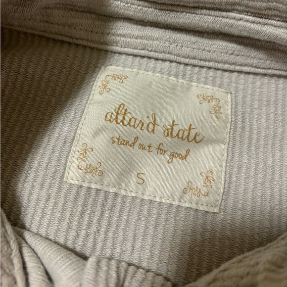Altar’d State Sweater - Picture 11 of 16